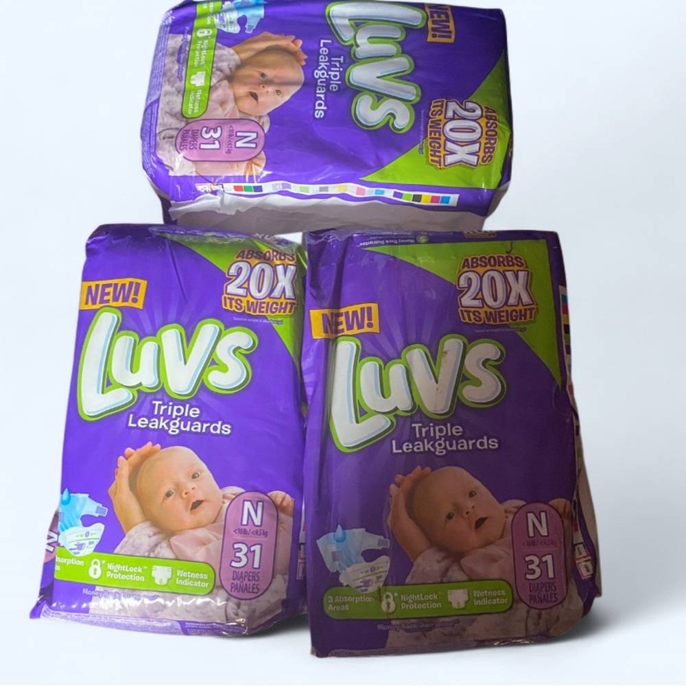 3 Packs
Triple Leakguards Diapers - Purple